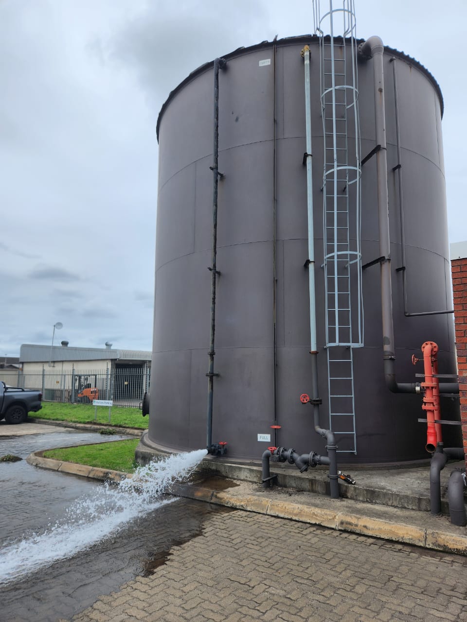 5ec6758c-b268-4952-946c-2a54df386173